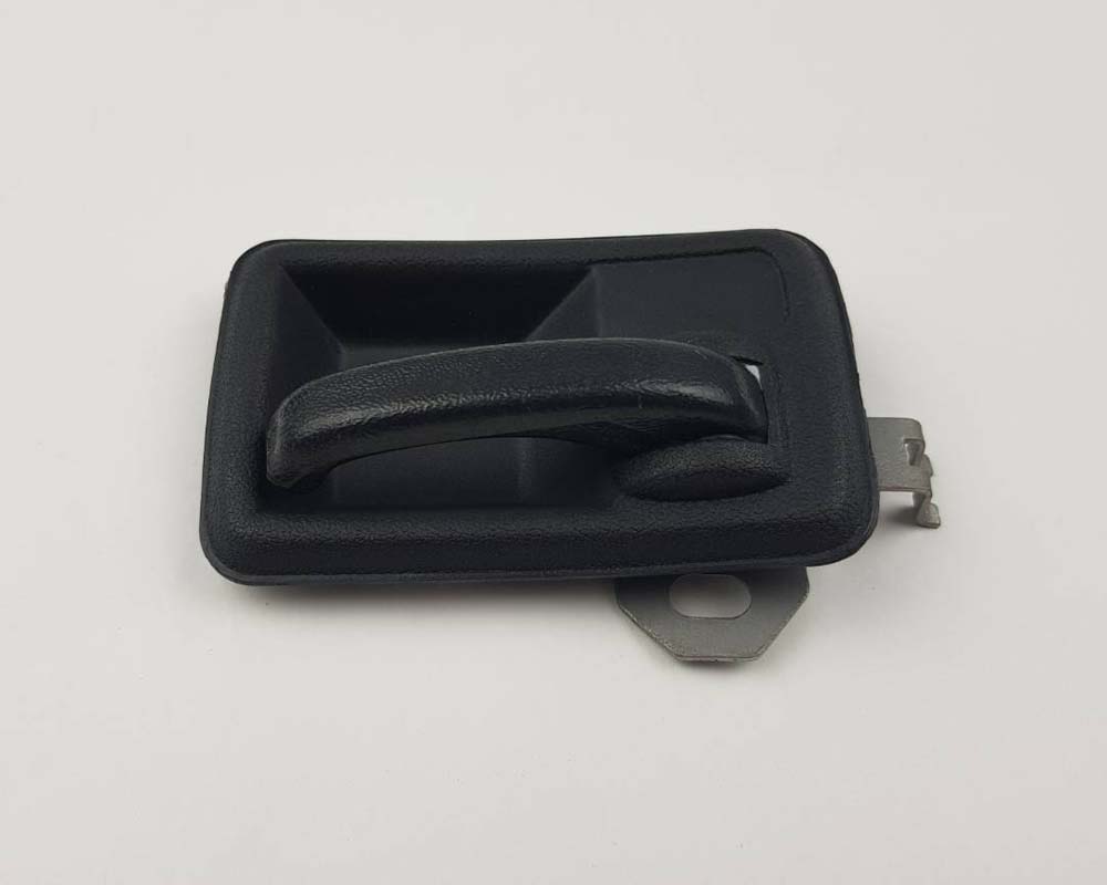 Suzuki SJ413 Samurai Interior Door Handle Assembly, a182r-02, actual product photo