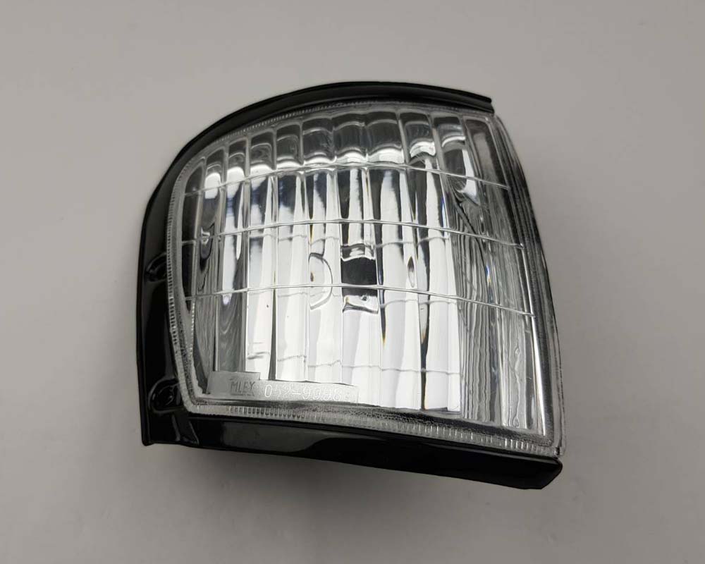 Front Corner Turn Signal Light - for Isuzu TFR Pickup 1998 - RH – OEM 8-97913-910-0 - additional view 3