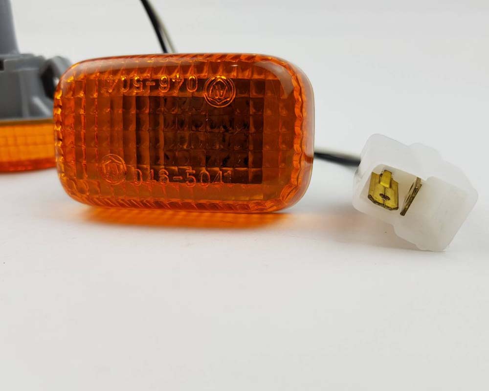 Side Marker Turn Signal Light - for Isuzu TFR Pickup 1997–1999 - LH + RH Pair – OEM 8-97131-931-1 - additional view 3