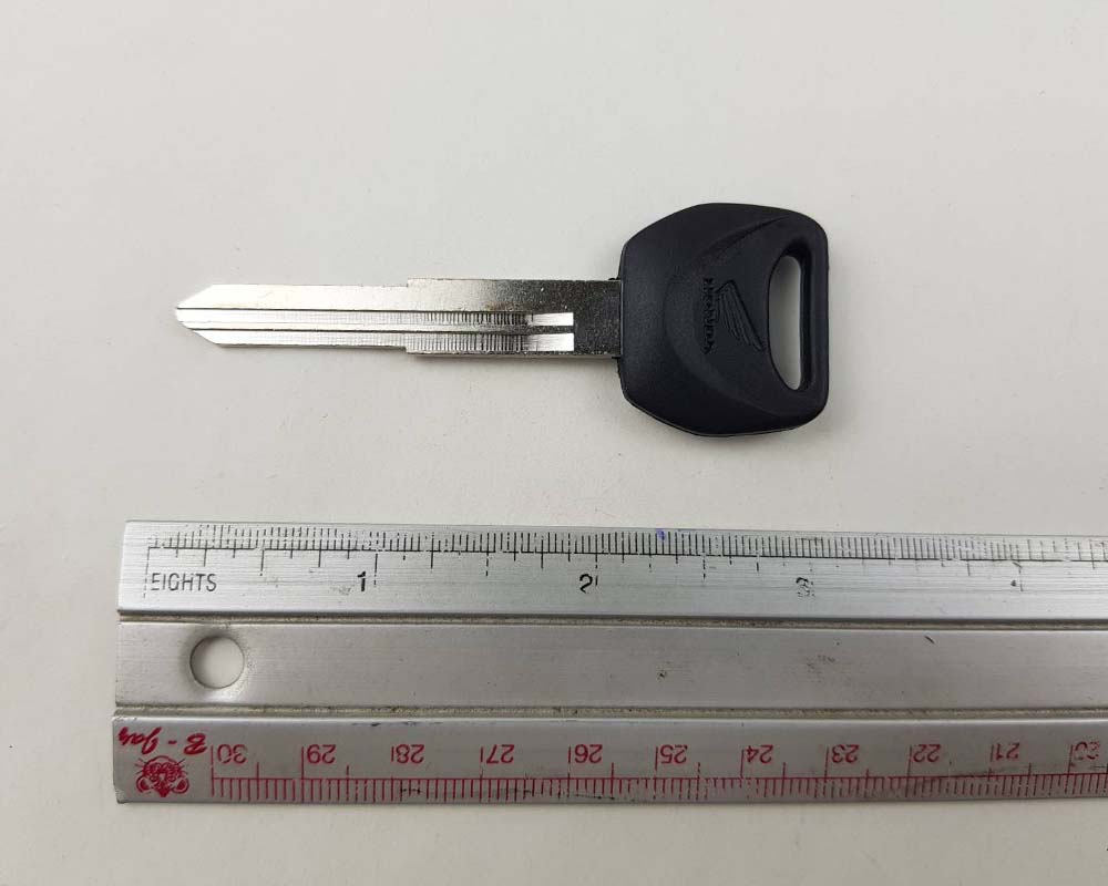 Honda uncut key blank Black Head, view 3