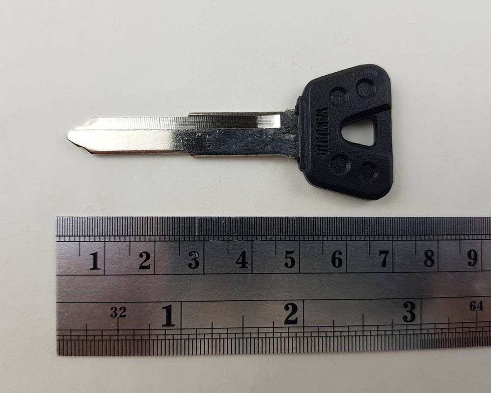 Yamaha uncut key blank Black Head, view 3