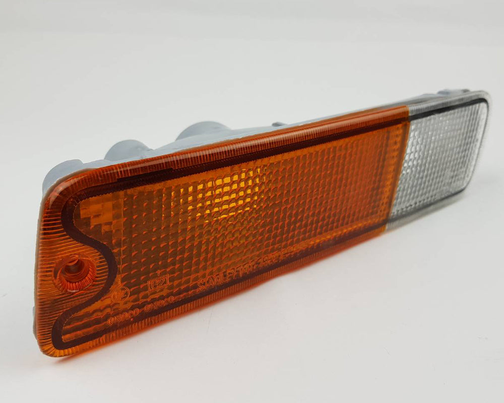Front Bumper Turn Signal Light for Mitsubishi L200 Strada - Amber / Clear - LH - view 3