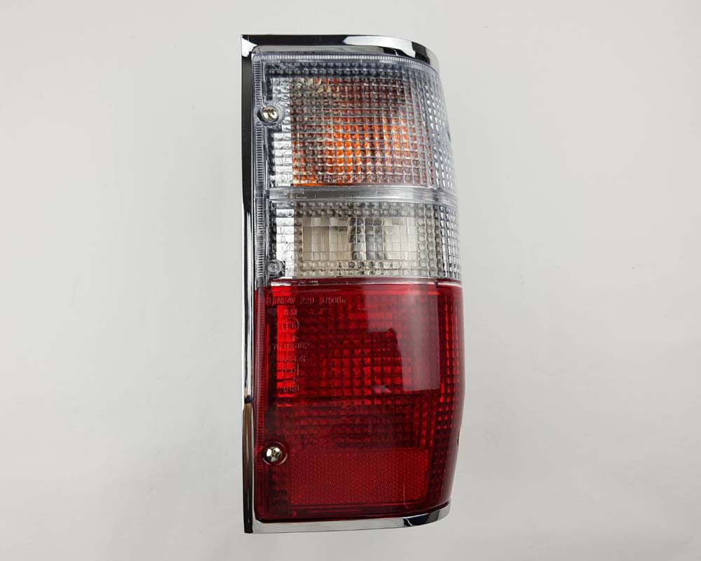 Mitsubishi L200 Cyclone rear light