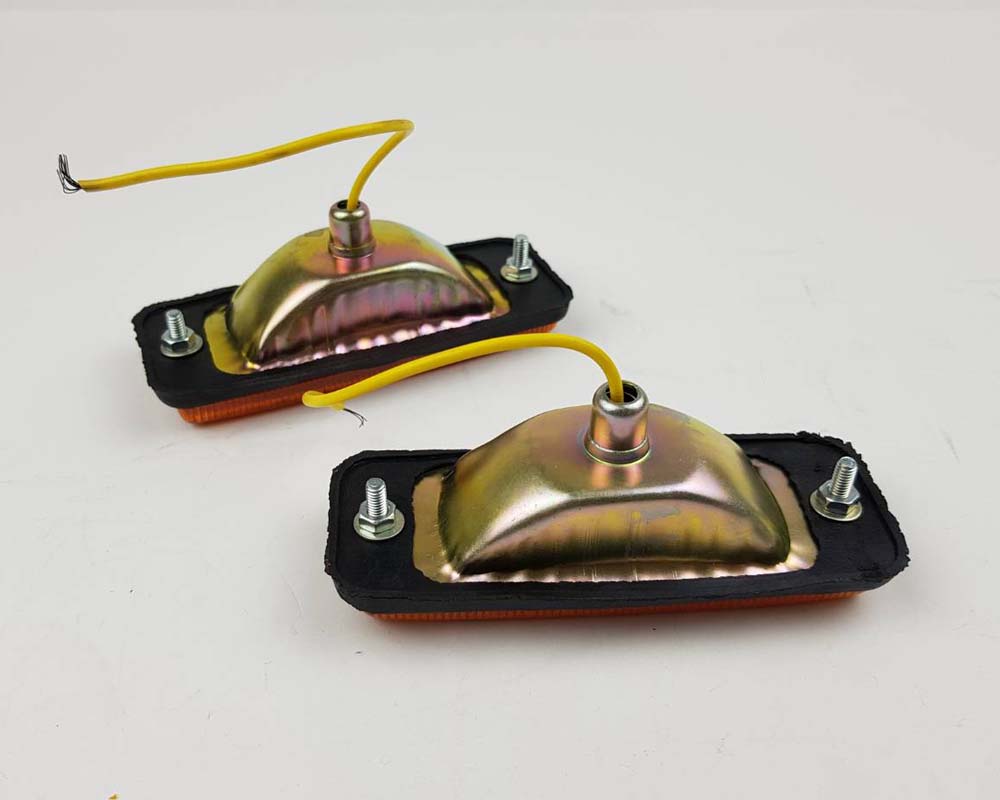 Mazda B1600 Side Marker Turn Signal Light – Amber – Pair – Default Title – view 3
