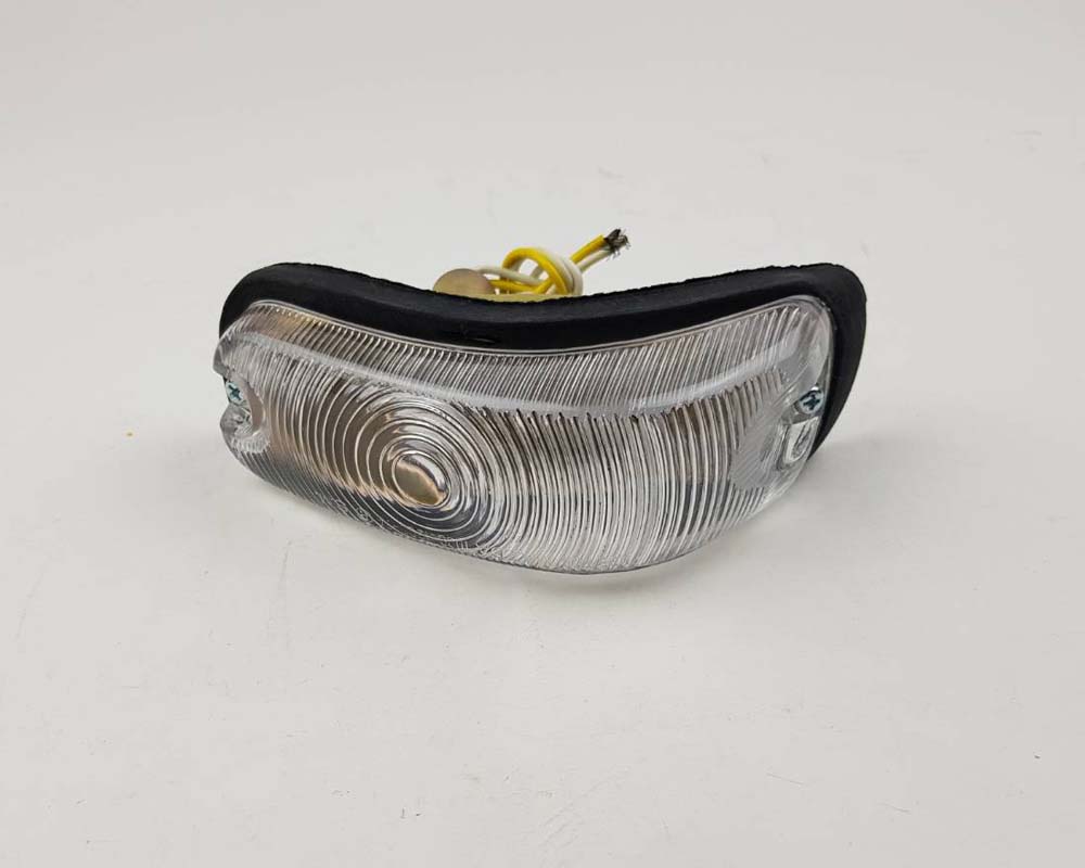 Mazda M1000 / M1200 Front Corner Parking & Turn Signal Light – Clear – Pair – Default Title – view 3