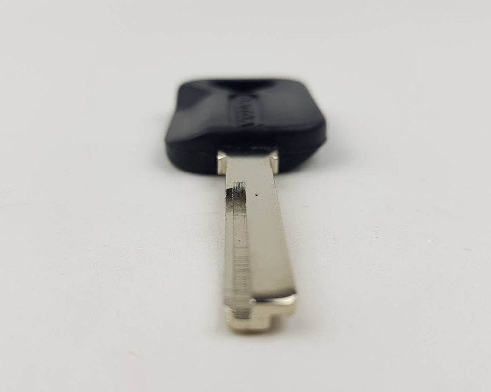 Ignition Uncut Blank Key for Volvo Semi Truck GMC S60HF-P HU-DH.P HU56RP HU56RP