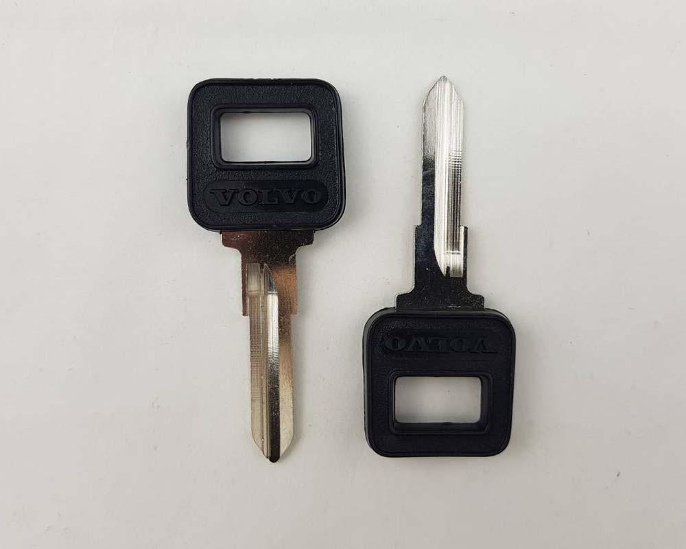 Ignition Uncut Blank Key for Volvo 740 760 780 240 242 244 245 DL GL 960 940 GLE GLT VL8-P