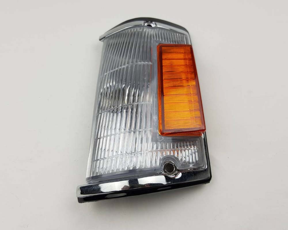 Front Corner Turn Signal Light - KE70 - LH for 1982–1987 Toyota Corolla E70 Estate / KE70; also cataloged for KE73/KE76 applications – OEM 81620-19206