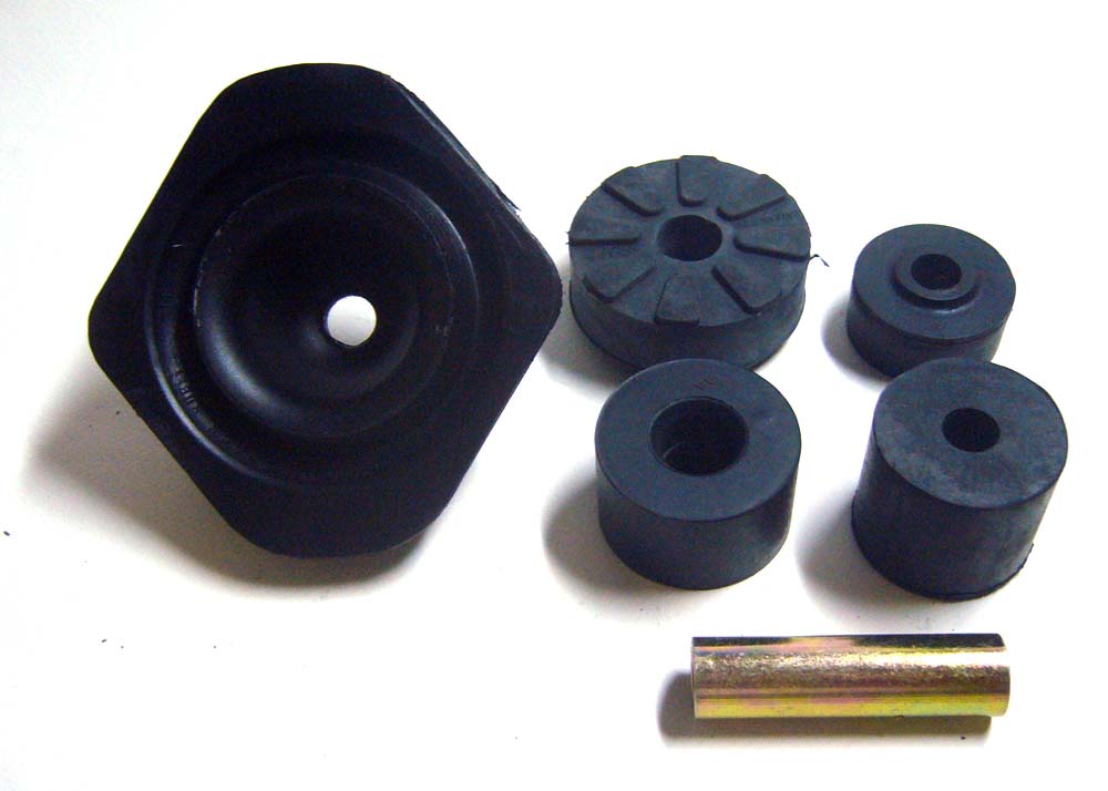Cabin body mounting set for Datsun / Nissan 720 Pickup additional product view
