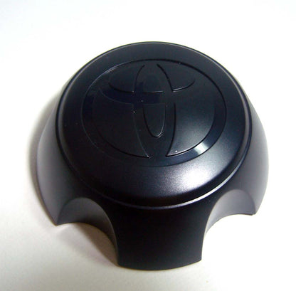 Genuine Toyota Wheel Center Cap for Toyota Hilux / Toyota Innova / Kijang Innova – OEM 42603-0K010