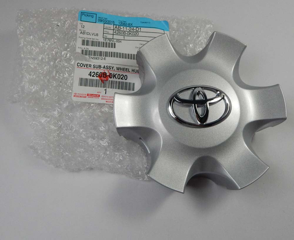 Genuine Toyota wheel center cap OEM 4260B-0K020