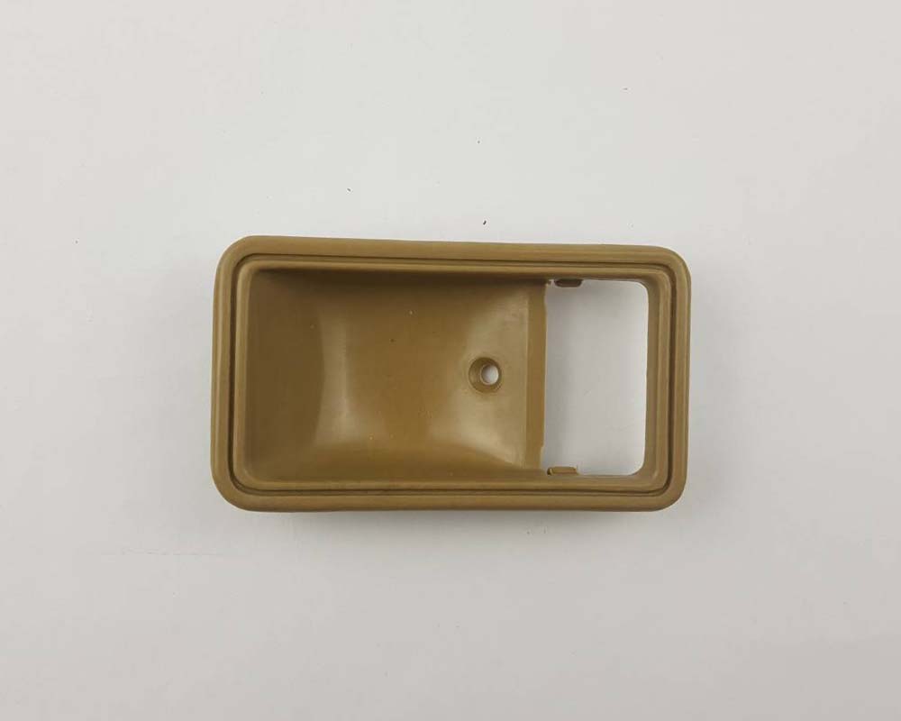 Beige inner door handle bezel pair for Toyota Hilux Pickup / RN30 / RN42 / LN30 / LN40 / Stout RK110