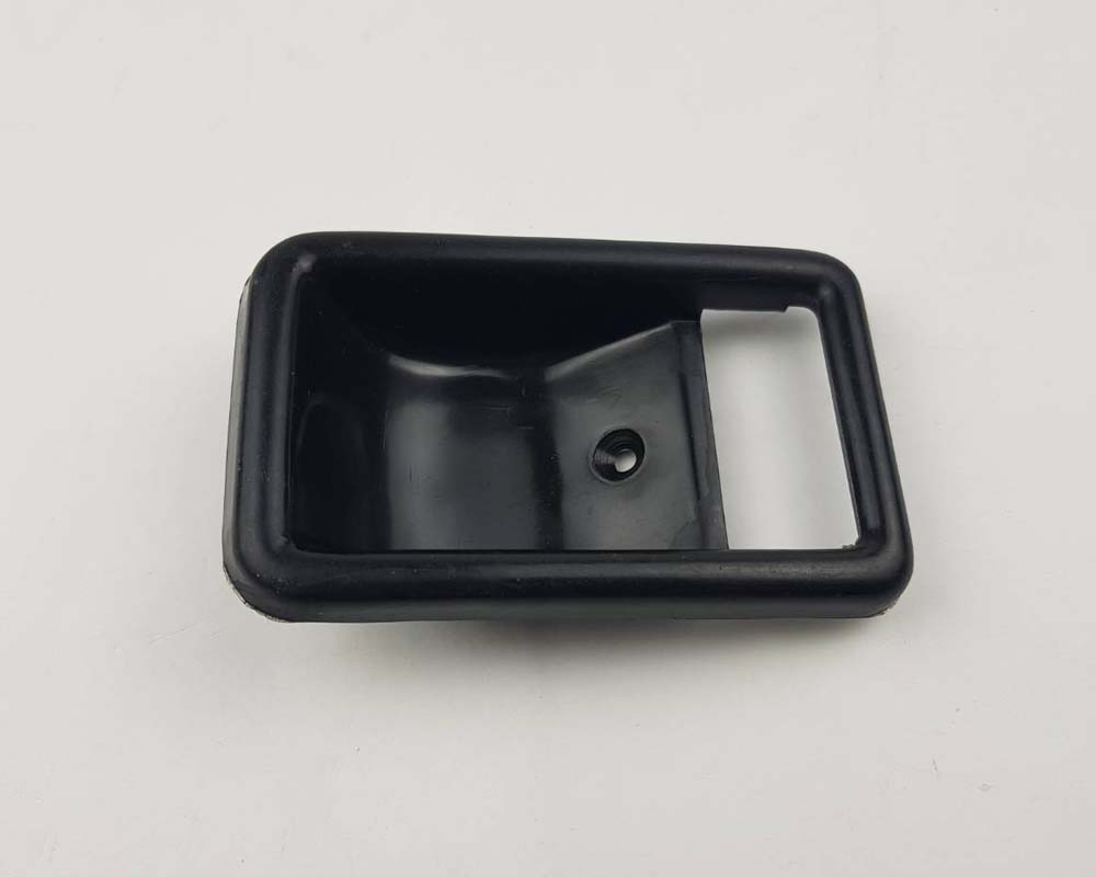 Black inner door handle bezel detail 2 for Toyota Corolla / Sprinter KE70 / AE70 / AE71 / TE72