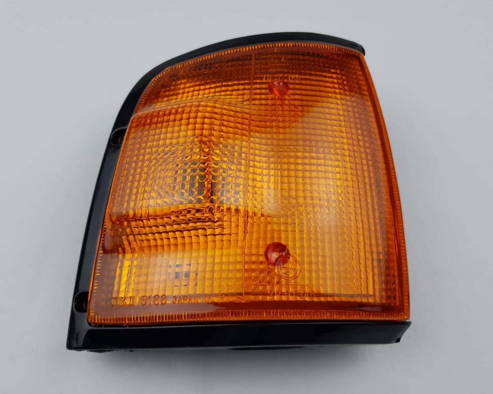 Front Corner Turn Signal Light - for Isuzu TFR Pickup 1989–1995 - Amber Lens - Black Frame - RH – OEM 8-94434-568 - additional view 3