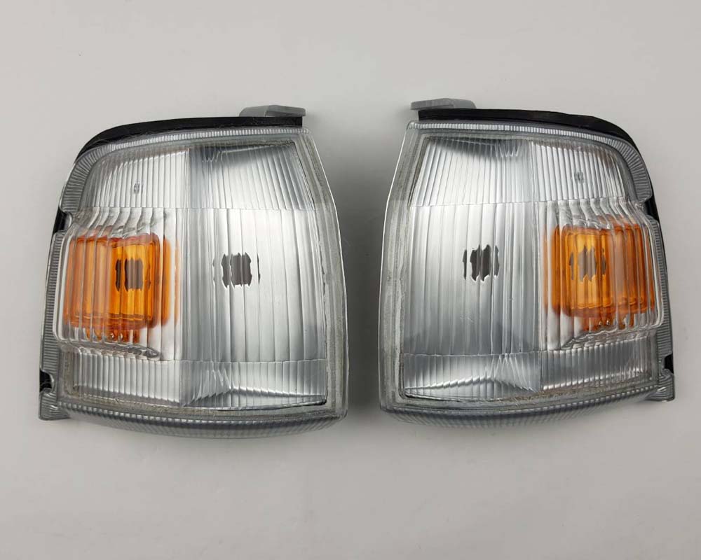 Front Corner Turn Signal Light - for Isuzu TFR Pickup 1995–1996 - Clear / Amber Lens - LH + RH Pair – OEM 8-97111-482-A / 8-97111-481-A