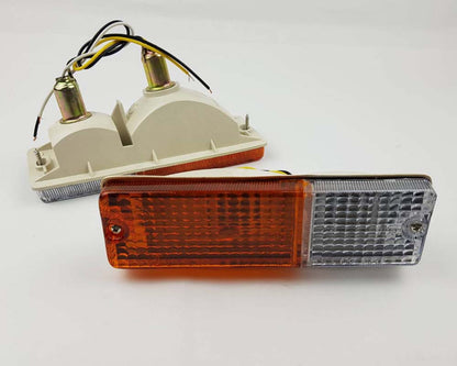Front Bumper Turn Signal Light - for Isuzu KBD56 / KB-Series Pickup 1981–1987 - Amber / Clear Lens - LH + RH Pair – OEM 8-94224-532-3 / 8-94224-531-3 - additional view 2