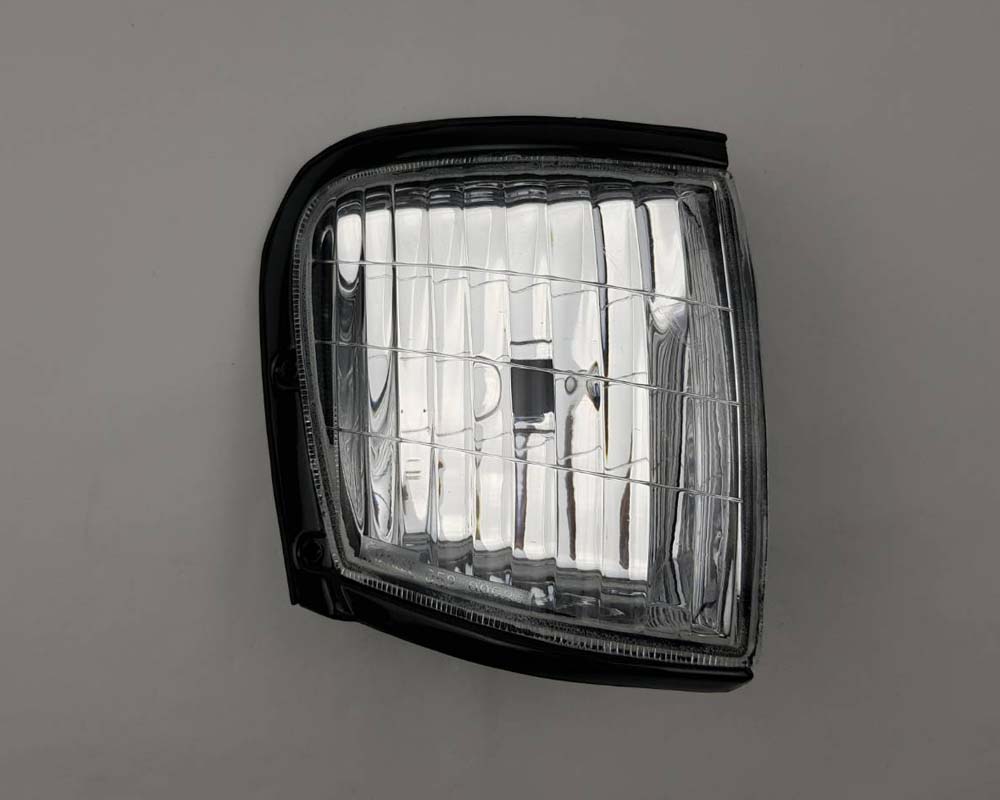 Front Corner Turn Signal Light - for Isuzu TFR Pickup 1998 - RH – OEM 8-97913-910-0