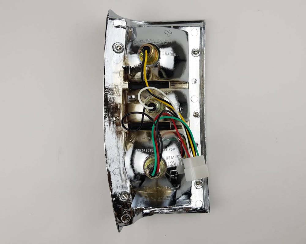 Rear Combination Tail Light - for Mitsubishi L200 Cyclone 1979–1987 - Chrome - Right RH - OEM MB527104