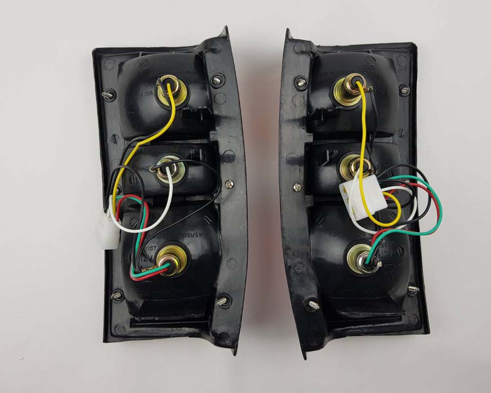 Rear Combination Tail Light - for Mitsubishi L200 Cyclone 1979–1987 - Black - LH + RH Pair - OEM MB527101 / MB527102