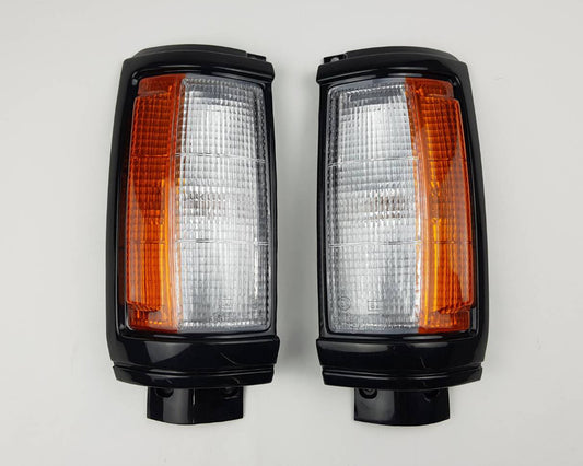 Front Corner Turn Signal Light - for Mitsubishi L200 Cyclone '94 1979–1987 - Black - LH + RH Pair - OEM MB527089 / MB527090