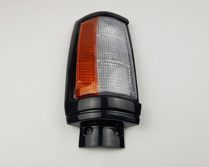Front Corner Turn Signal Light - for Mitsubishi L200 Cyclone '94 1979–1987 - Black - Right RH - OEM MB527090