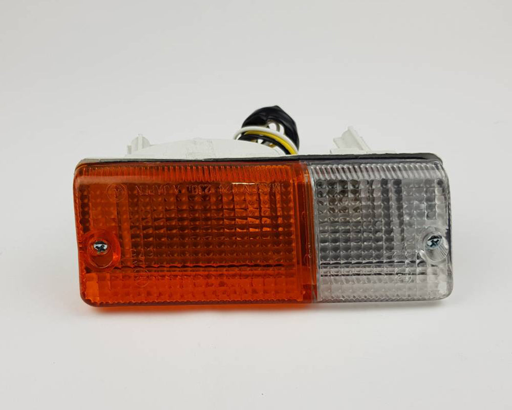 Front Bumper Turn Signal Light for Mitsubishi L200 - Diesel - Amber / Clear - LH