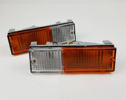 Mitsubishi Champ II front turn signal light LH and RH pair