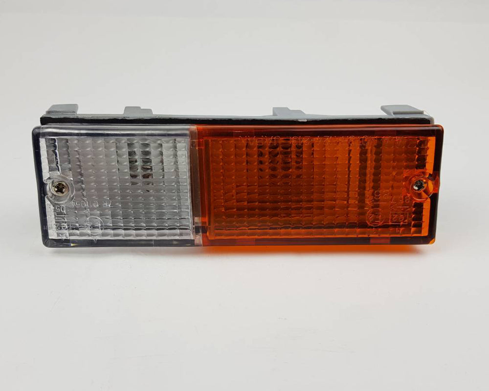 Mitsubishi Champ II front turn signal light LH