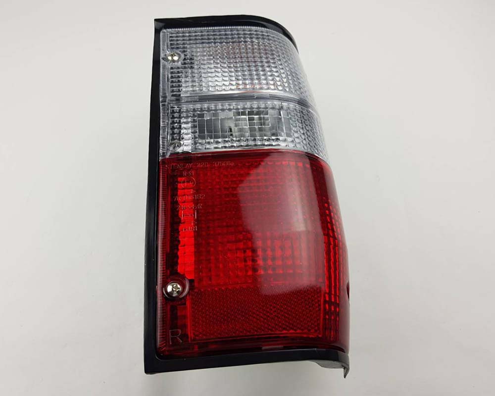 Mitsubishi L200 Cyclone rear light