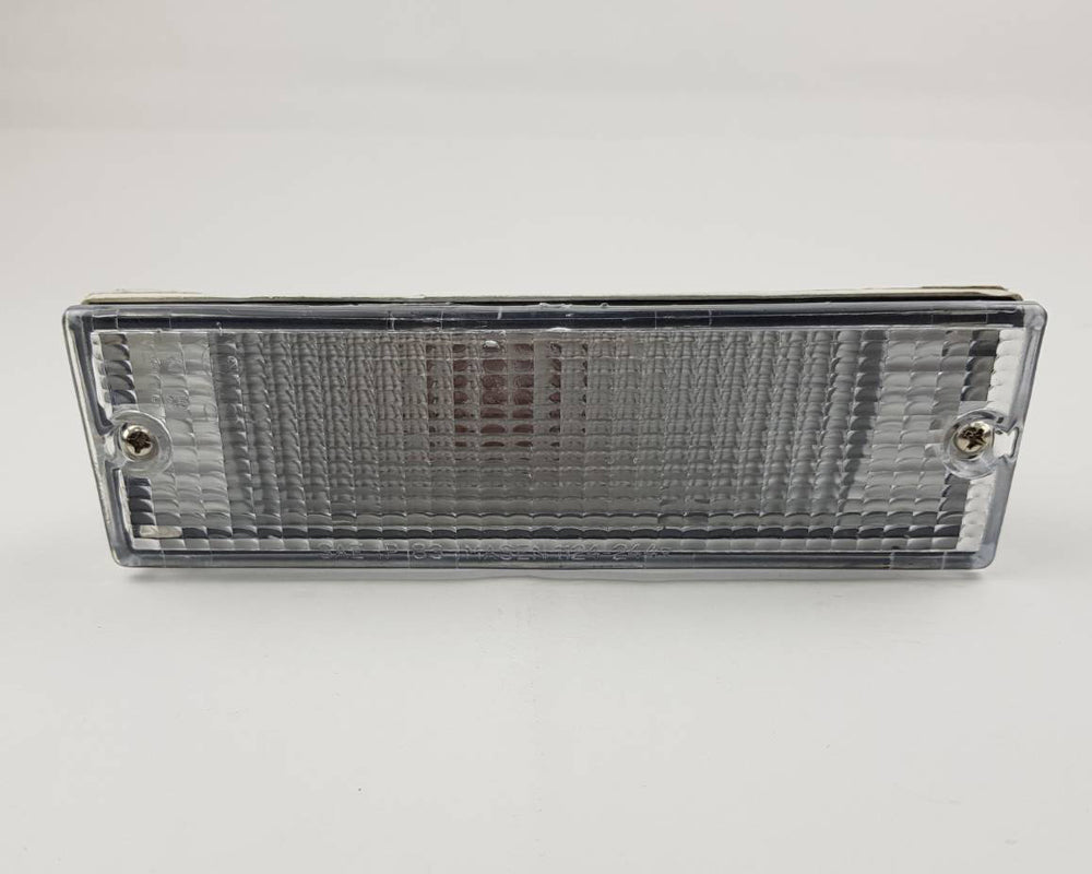 Front Bumper Turn Signal Light for Mitsubishi L200 Cyclone K14 – Clear Lens – LH / RH R