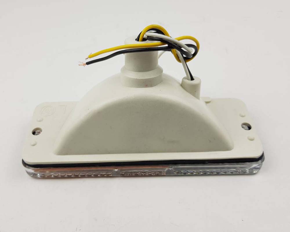 Mazda B2200 / M1300 / M1400 Front Bumper Parking & Turn Signal Light – Amber / Clear – LH / Left – view 2
