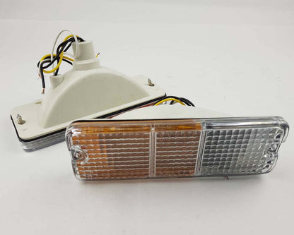 Mazda B2200 / M1300 / M1400 Front Bumper Parking & Turn Signal Light – Amber / Clear – LH + RH Pair – view 2