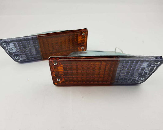 Mazda M1600 Front Bumper Parking & Turn Signal Light – Amber / Clear – LH + RH Pair