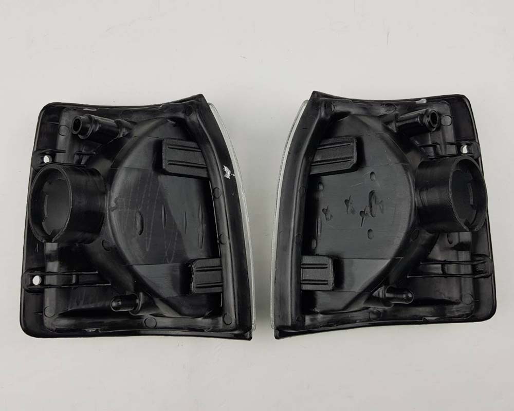 Mazda B2500 Fighter Front Corner Turn Signal Light – Clear – LH + RH Pair – view 2