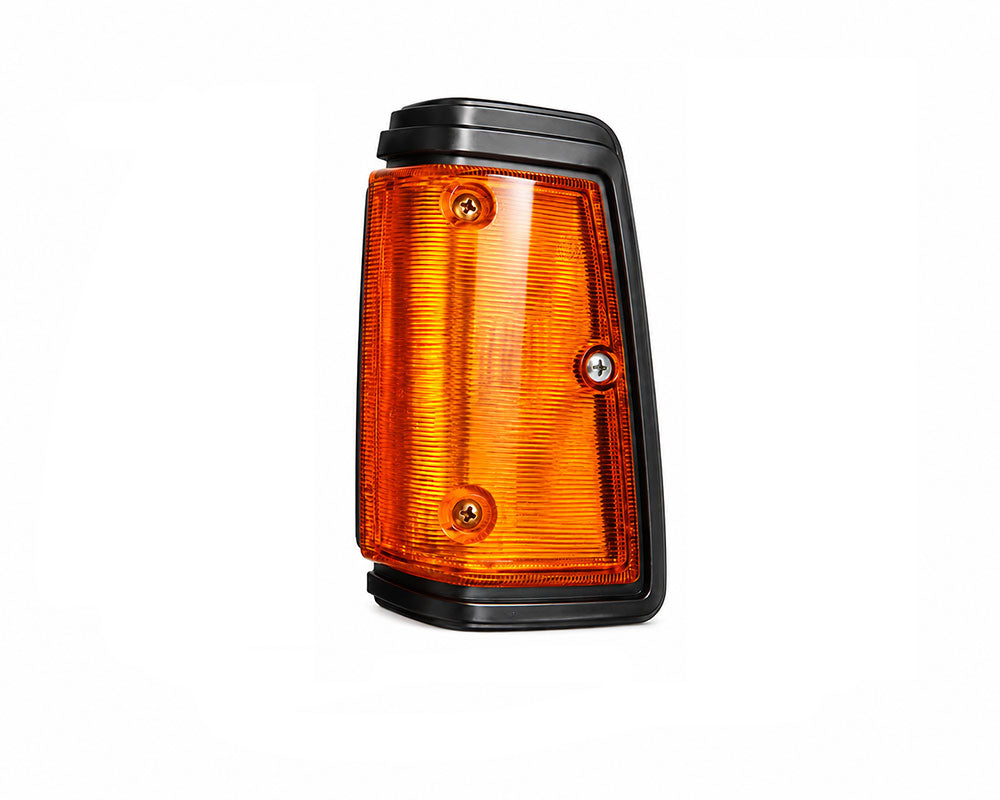 Front Corner Turn Signal Light - for Nissan 720 Pickup 1980–1983 - RH – OEM 26180-04W00