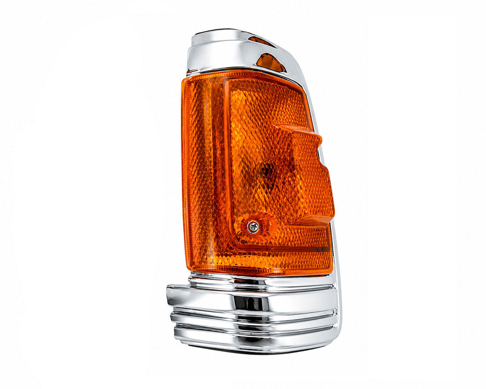 Front Corner Turn Signal Light - for Nissan 720 Pickup / SD23 1984–1985 - Chrome Frame - LH – OEM 26165-50W10
