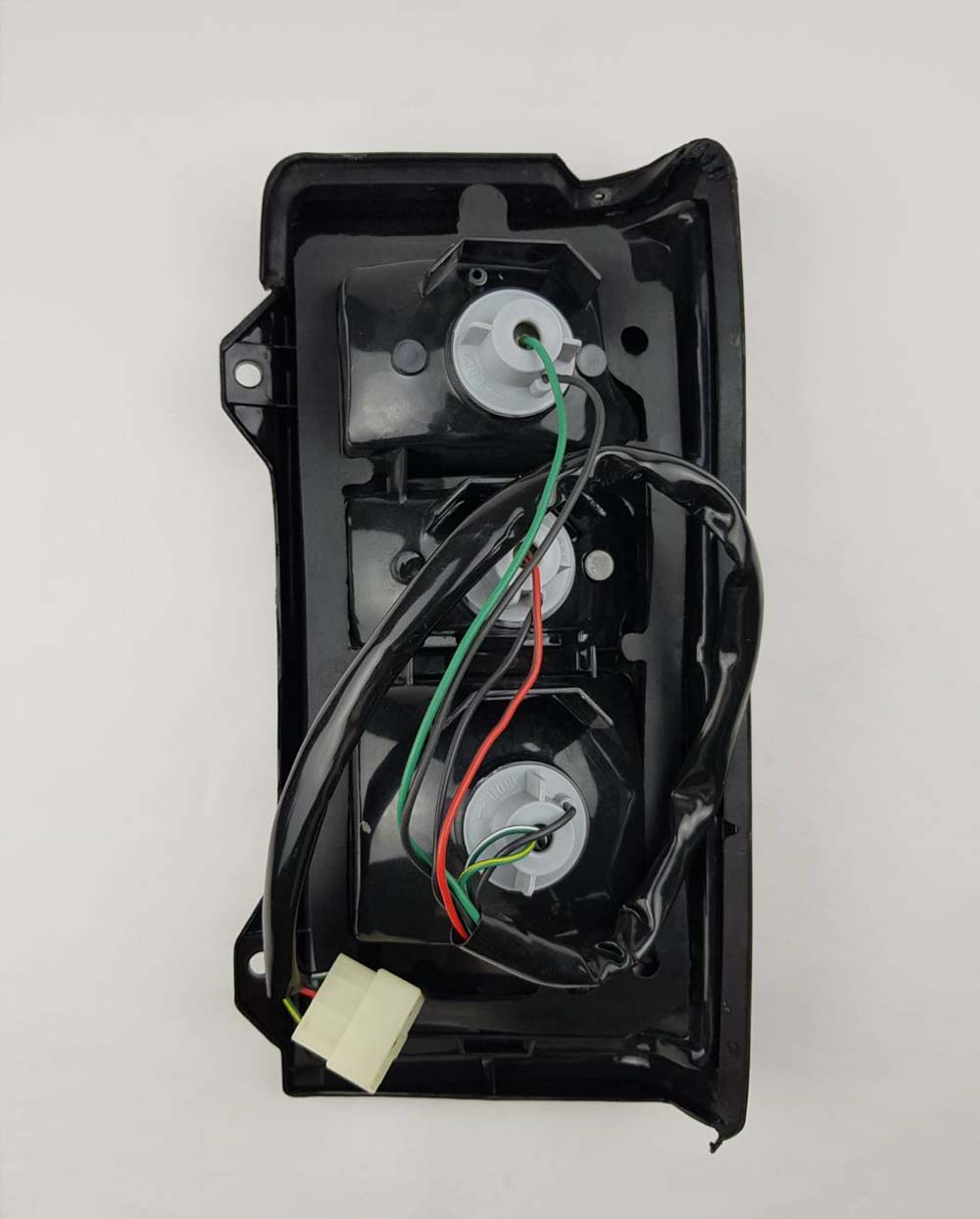 Rear Combination Light - for Nissan Caravan / Urvan E24 - With Socket - LH – OEM B6555-01N00 - additional view 2