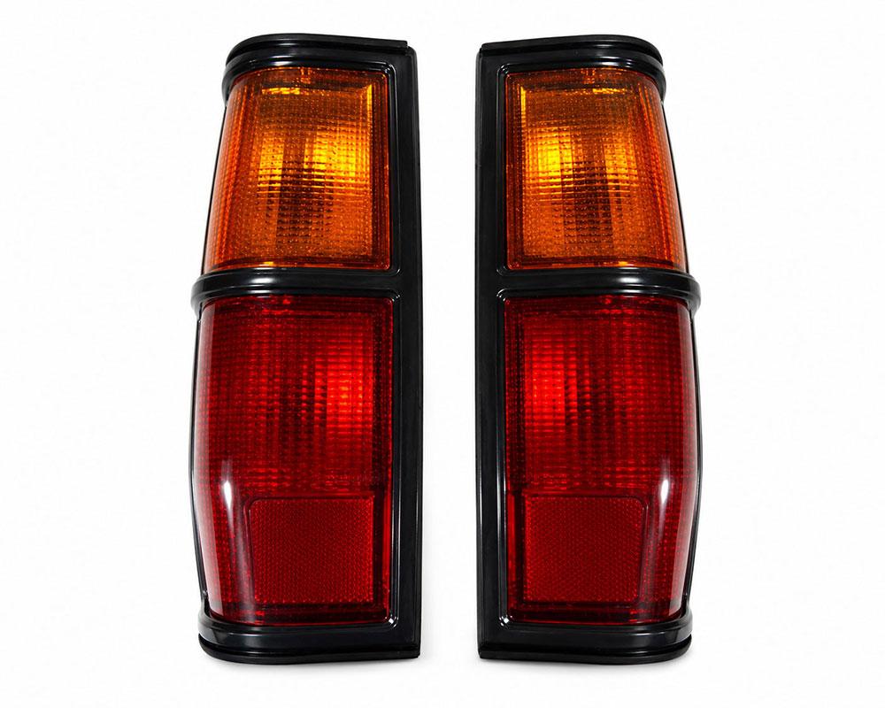 Rear Combination Light - for Nissan 720 Pickup 1984 - ME Type - LH + RH Pair – OEM 26555-08W05 / 26550-08W05