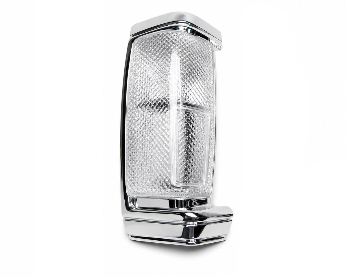Front & Turn Signal Light - for Nissan D21 BDI90 Pickup - Chrome - White Lens - RH – OEM B6170-47G01