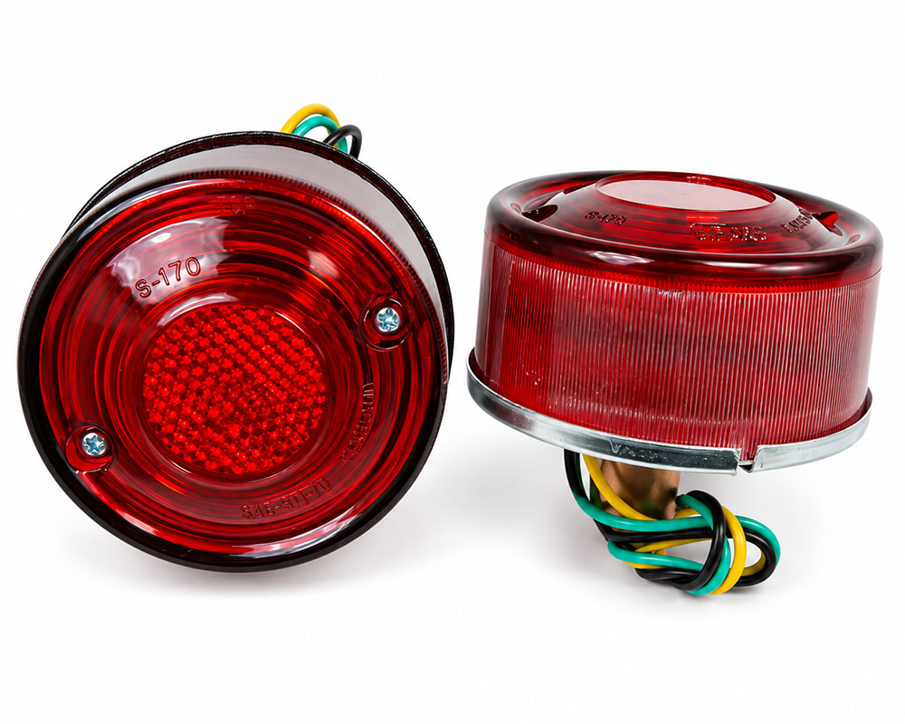 Rear Tail & Stop Lamp Pair - for Land Rover - 12V - S.170