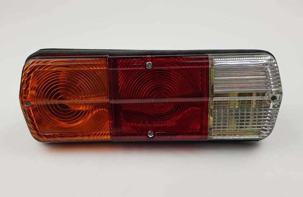 Left Hand (LH) rear combination tail light for 1968–1972 Toyota Hilux RN10 Pickup