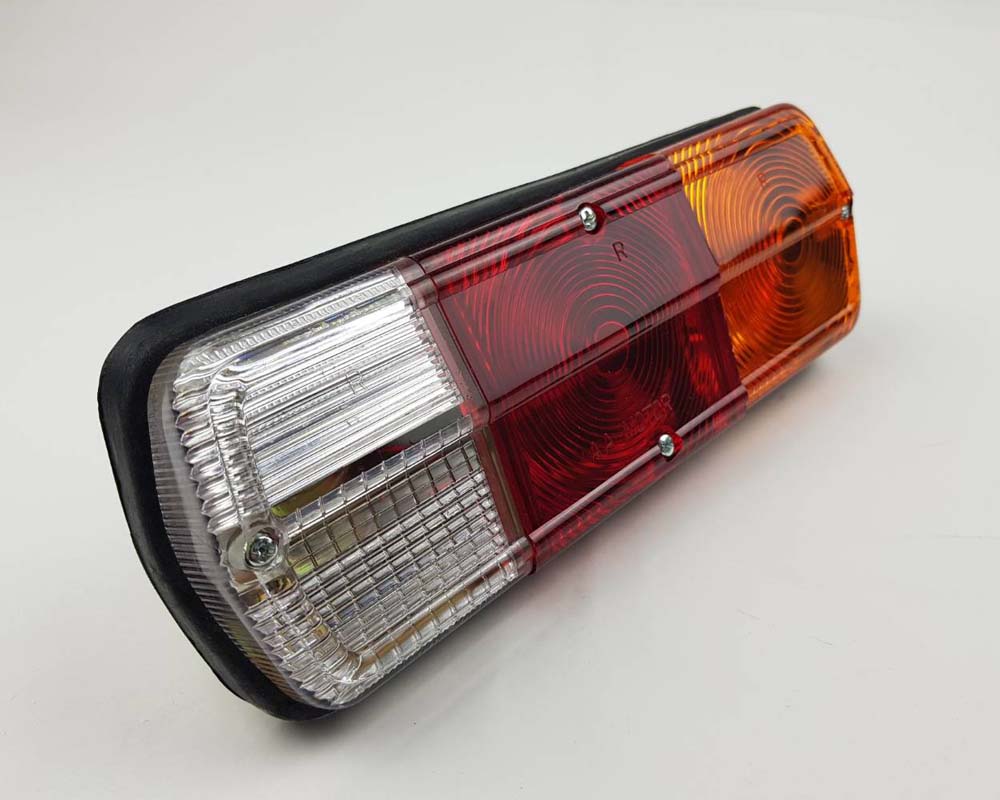 Right Hand (RH) rear combination tail light for 1968–1972 Toyota Hilux RN10 Pickup product view 3