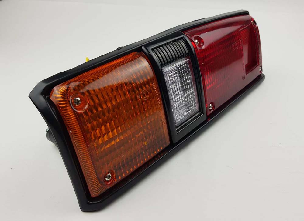 Right Hand (RH) rear combination tail light for 1979–1984 Toyota Hilux RN30 / RN40 Pickup product view 3