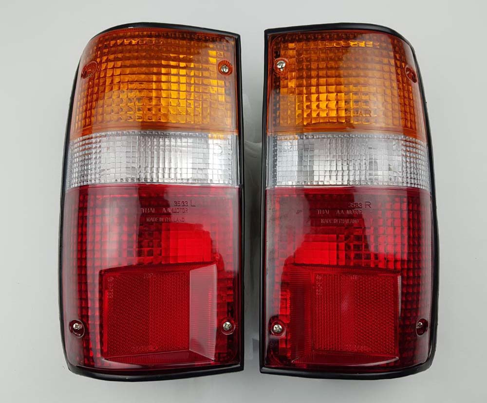 Rear combination tail light pair LH RH for 1987–1999 Toyota Hilux / Mighty-X LN85 Pickup