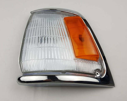 Front Corner Parking & Clearance Light – Chrome – LH for 1991–1994 Toyota Hilux LN80 / LN85 / LN90 / RN85 and related models product view 3
