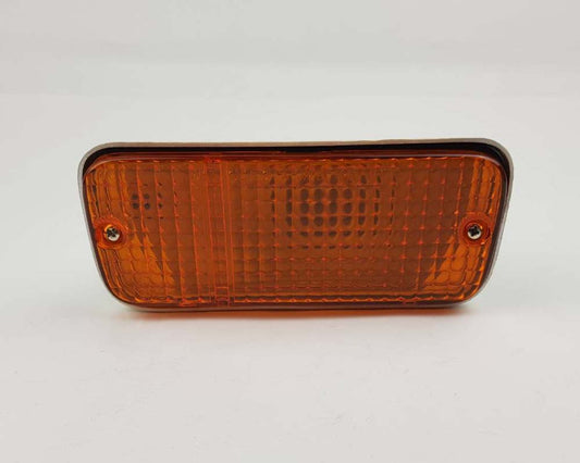Front Bumper Turn Signal Light – Large Amber Left Hand (LH) for 1980–1983 Toyota Corolla KE75 / E70-series OEM 81520-19785