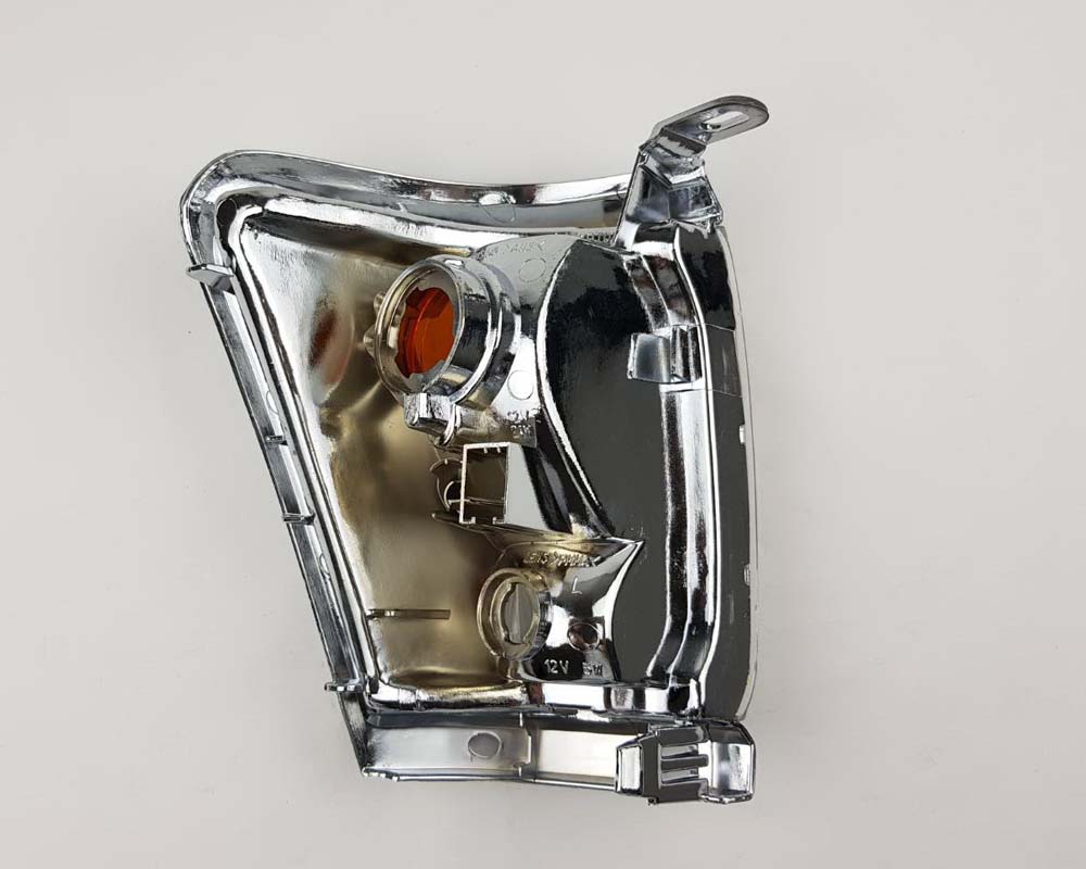 Front & Turn Signal Light - LN145 - Chrome - LH for 1997–2005 Toyota Hilux / 4Runner Truck, including LN145 (application varies by market/production date) – OEM 81520-35060
