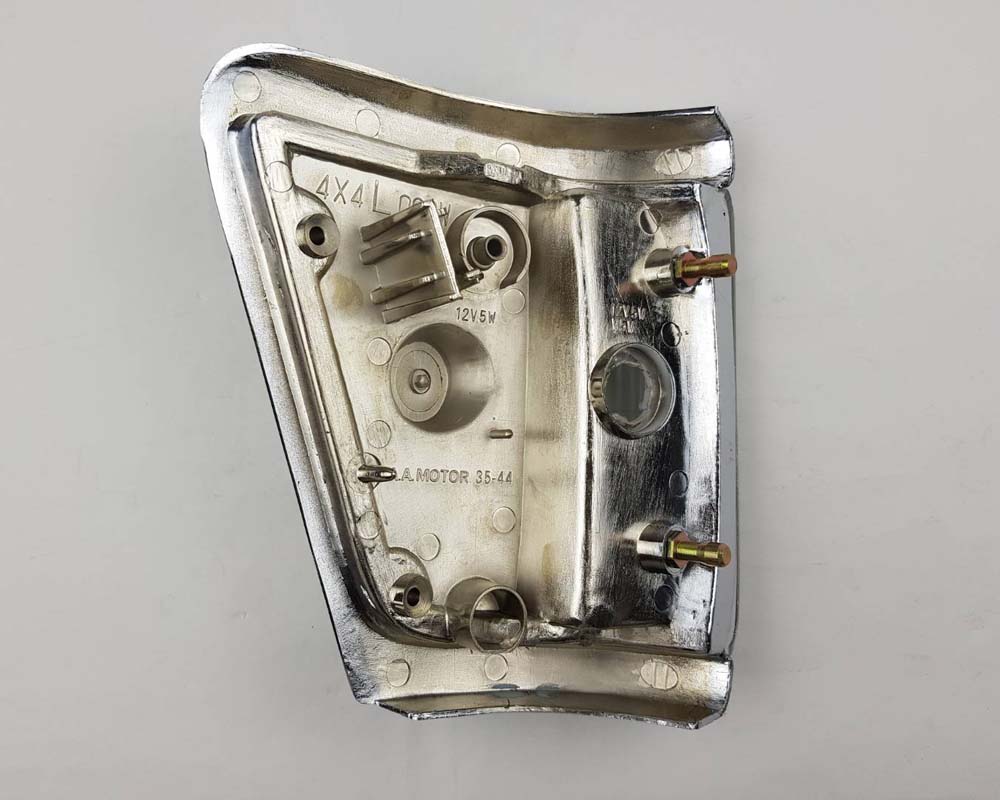 Front & Turn Signal Light - LN111 - Chrome - LH for Toyota Hilux LN111 – OEM 81611-35160