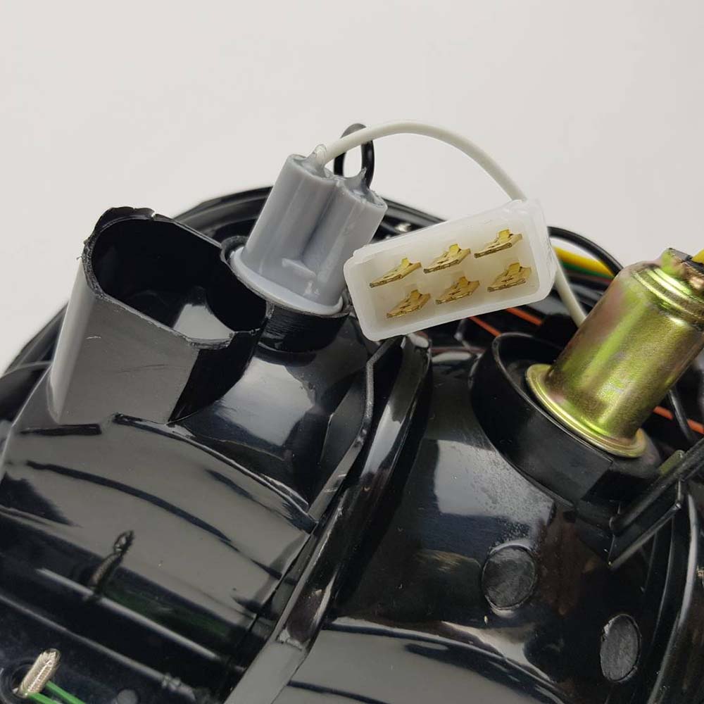 Rear Combination Light - LN166 D4D - LH for 2001–2005 Toyota Hilux Tiger D4D / LN166 – OEM 81560-04080