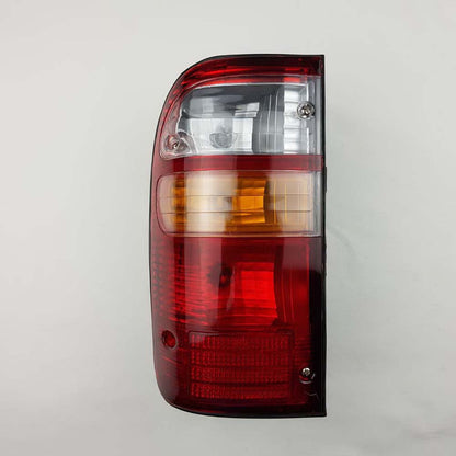 Front bumper turn signal light pair LH RH for 1979–1981 Toyota Hilux RN30 / RN40 Pickup OEM 81520-39315 81510-39315